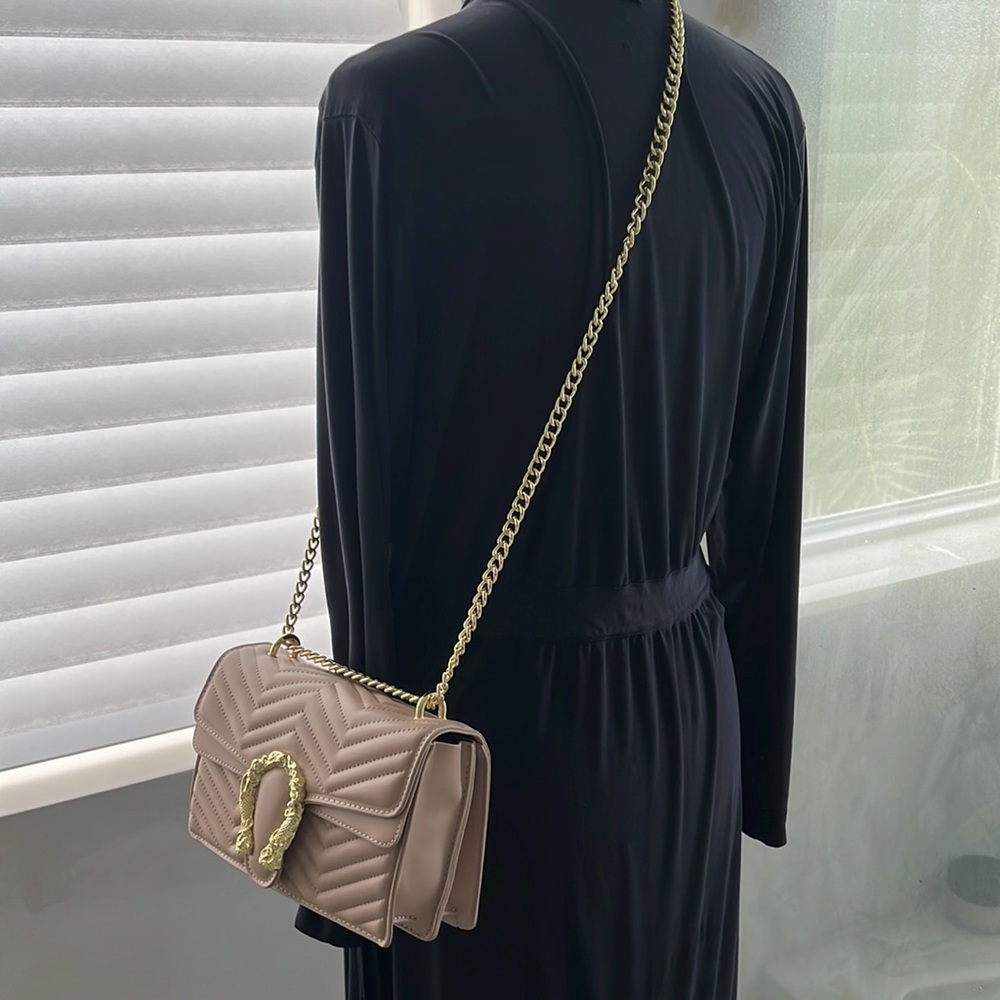 Handbag NWT - Picture 6 of 8